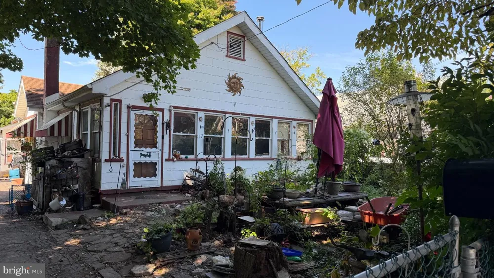 117 MANOR ROAD Hatboro, PA 19040