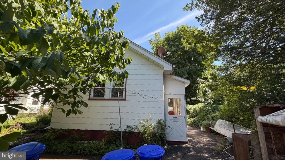 117 MANOR ROAD Hatboro, PA 19040