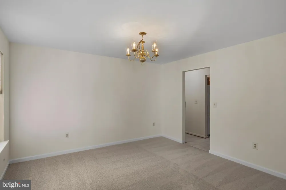 13408 KATRINKA DRIVE Bowie, MD 20720