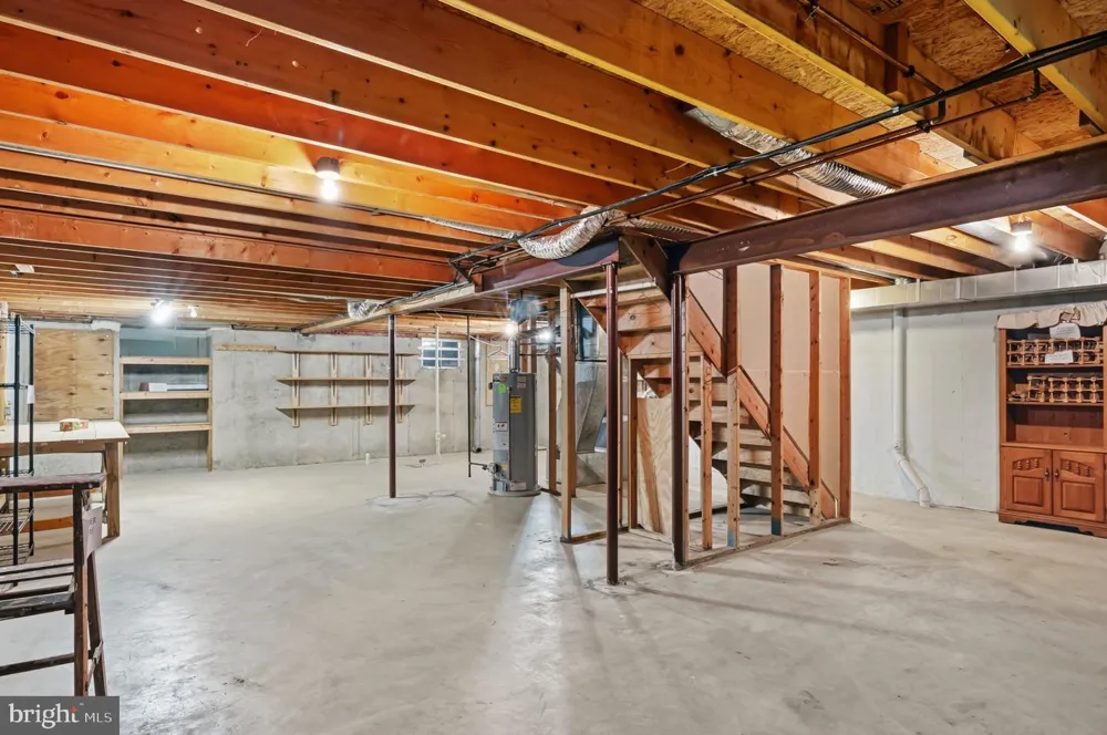 13408 KATRINKA DRIVE Bowie, MD 20720