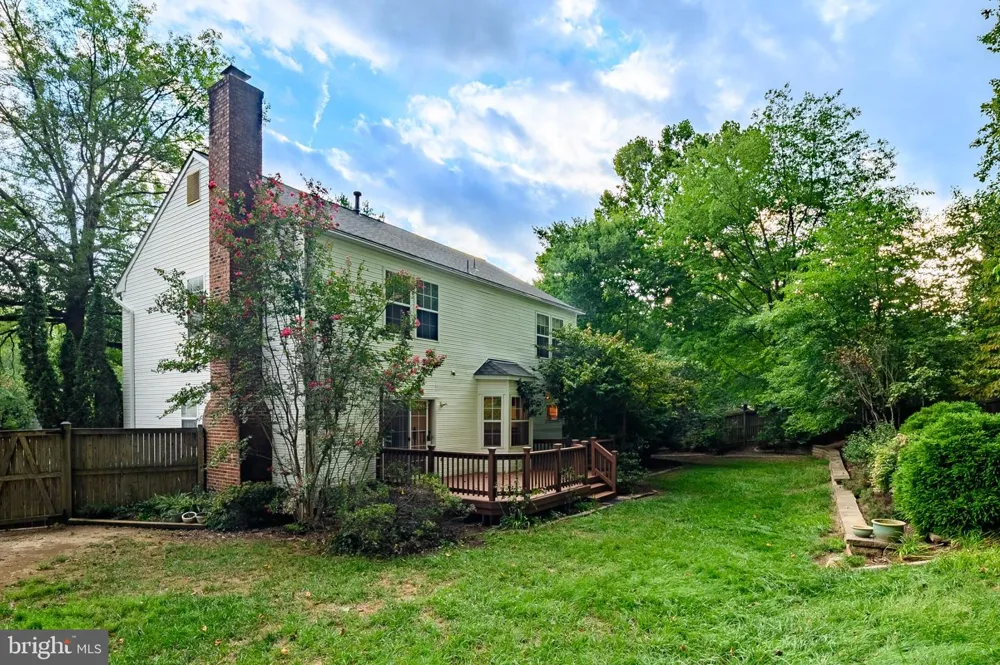 13408 KATRINKA DRIVE Bowie, MD 20720