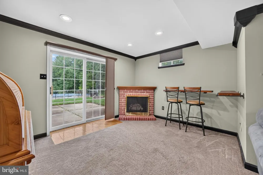 858 MARGO COURT Eldersburg, MD 21784