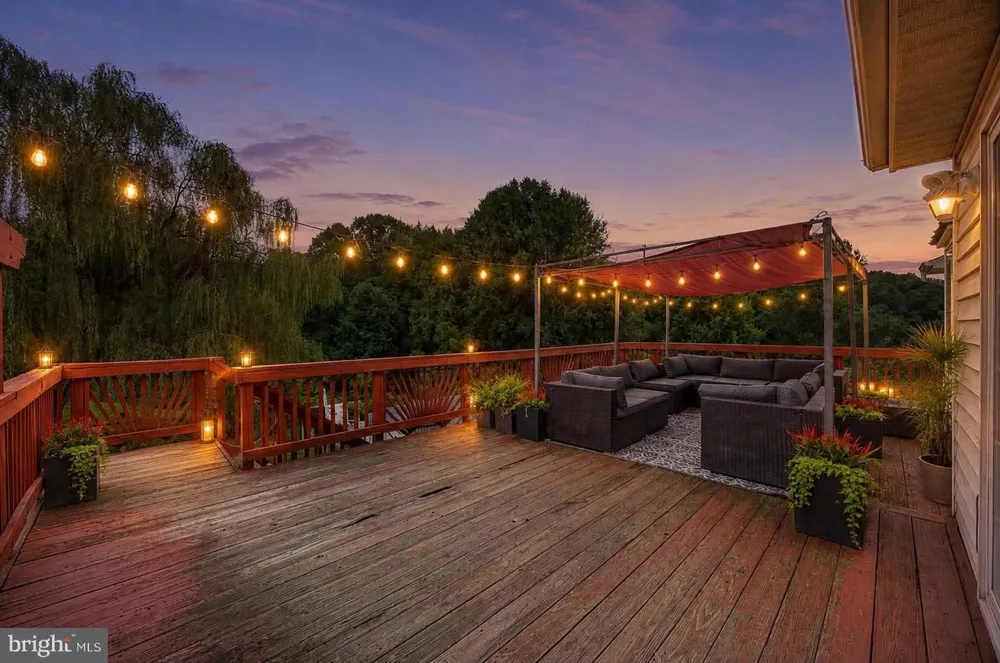 858 MARGO COURT Eldersburg, MD 21784