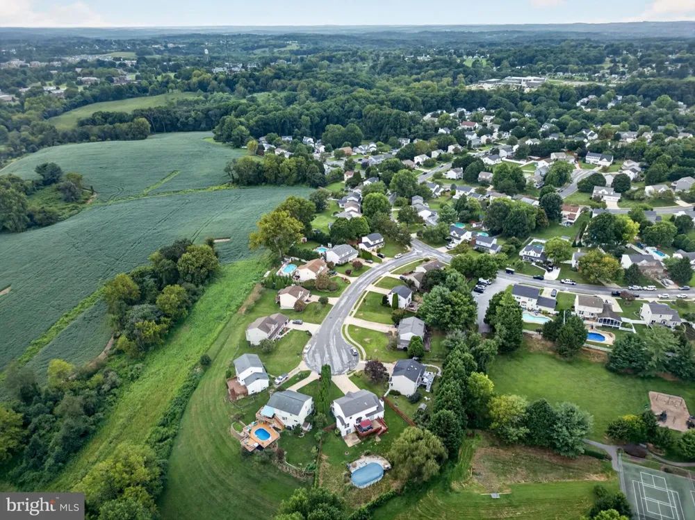 858 MARGO COURT Eldersburg, MD 21784