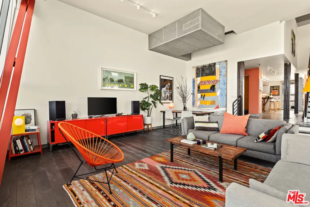 615 Hampton Drive Venice, CA 90291