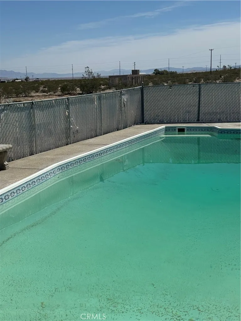 69538 Jim Pine 29 Palms, CA 92277