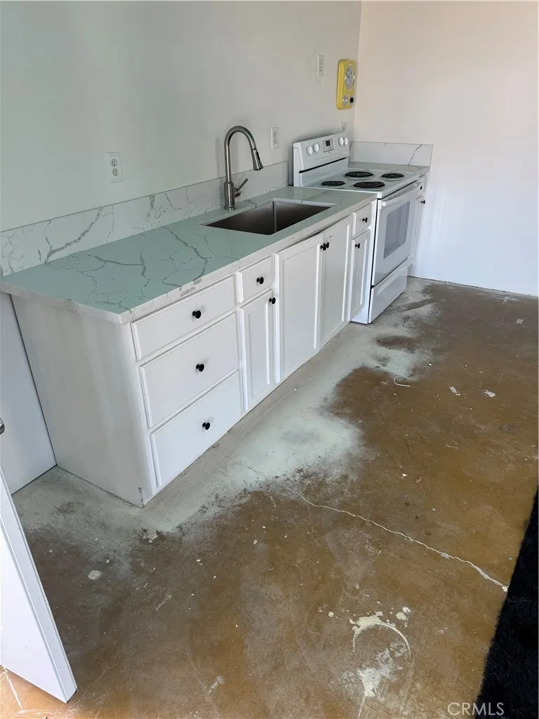 69538 Jim Pine 29 Palms, CA 92277
