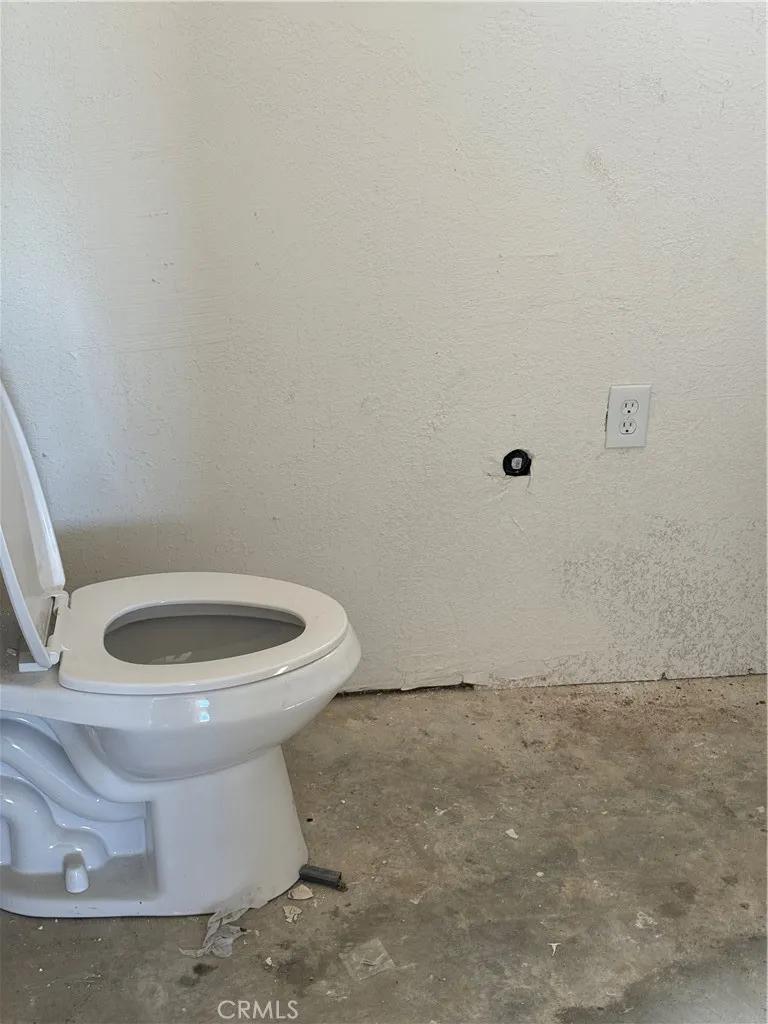 69538 Jim Pine 29 Palms, CA 92277