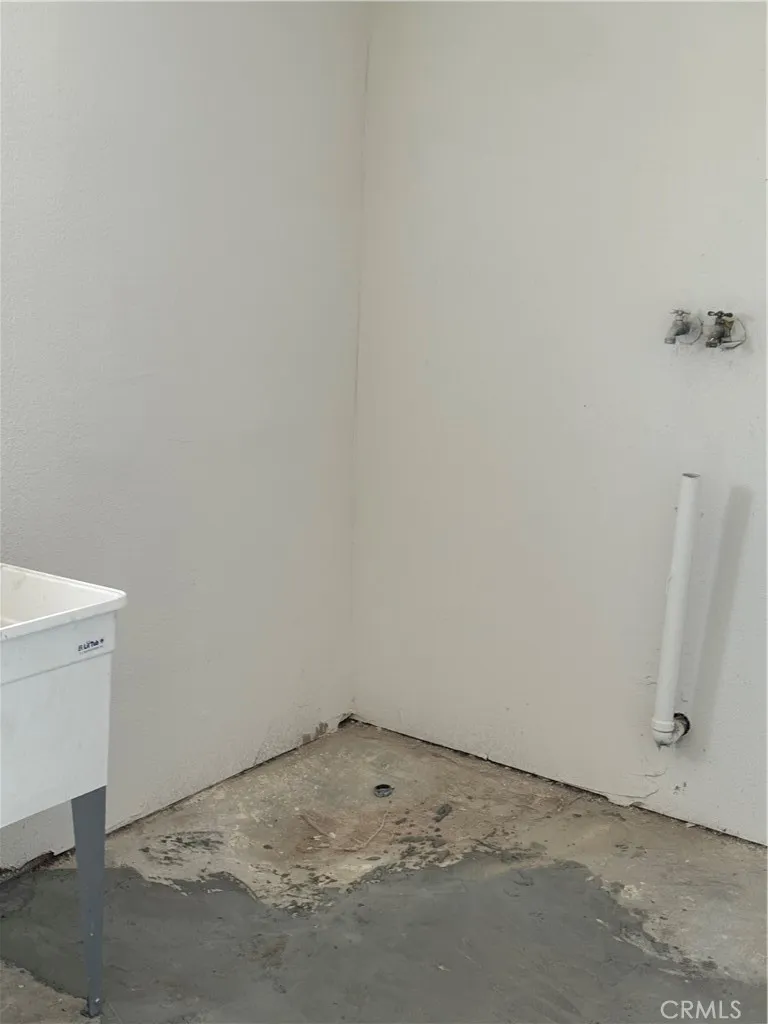 69538 Jim Pine 29 Palms, CA 92277