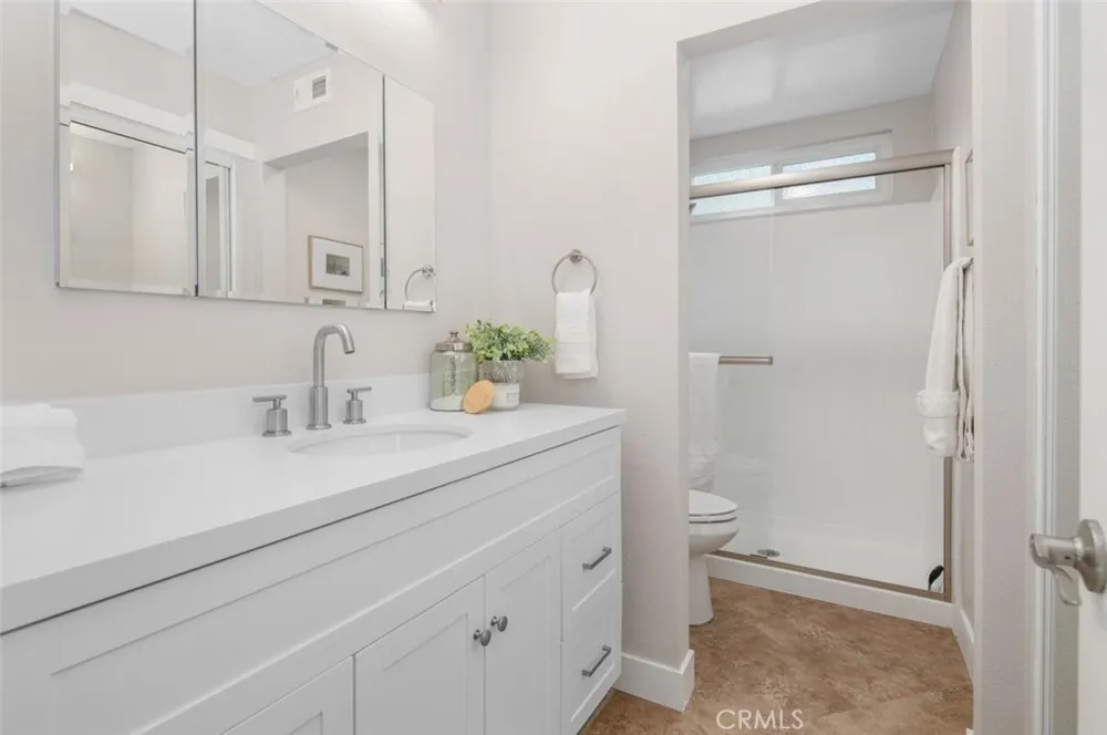 24762 Glenwood Drive Lake Forest, CA 92630