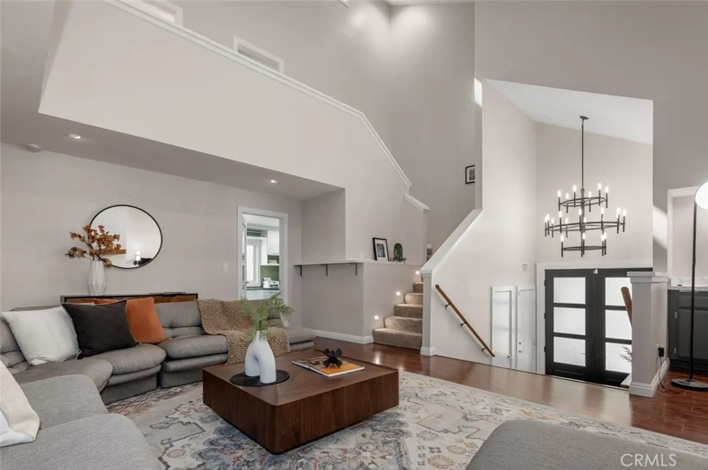 24762 Glenwood Drive Lake Forest, CA 92630
