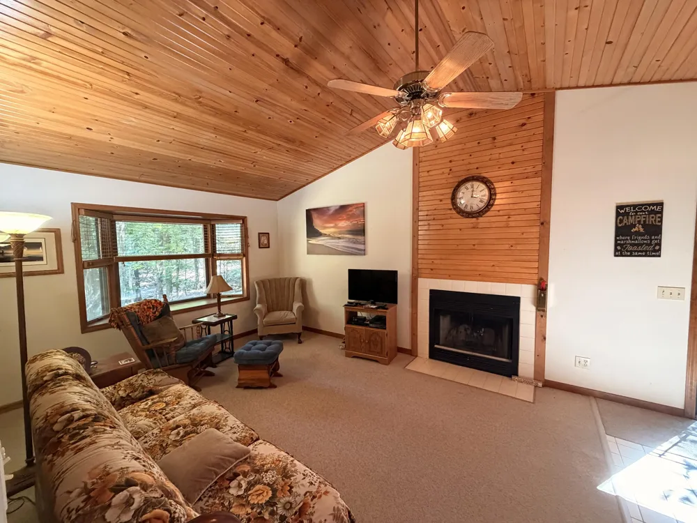 9209 Erie Trail Shelby, MI 49455