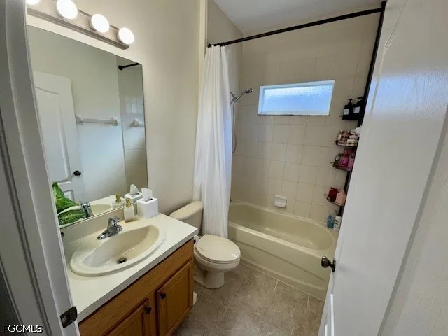 Verdmont Court Cape Coral, FL 33991