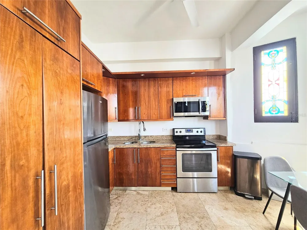 311 CALLE DE LA LUNA #3A San Juan, PR 00901