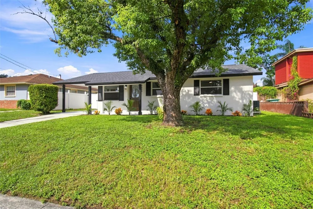 4606 ASHLAND DRIVE Tampa, FL 33610