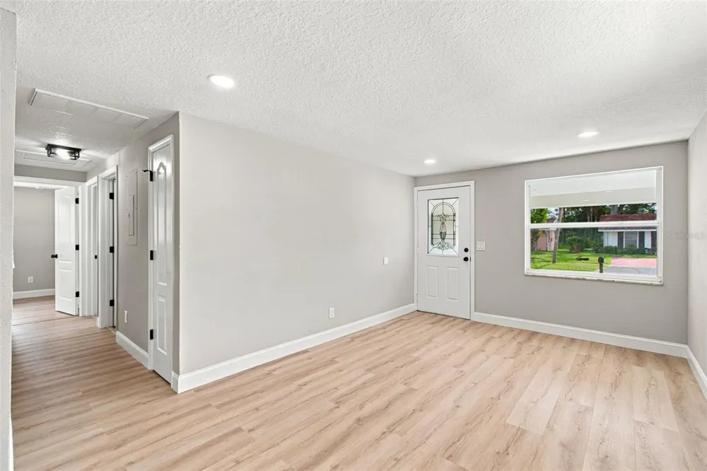 4606 ASHLAND DRIVE Tampa, FL 33610