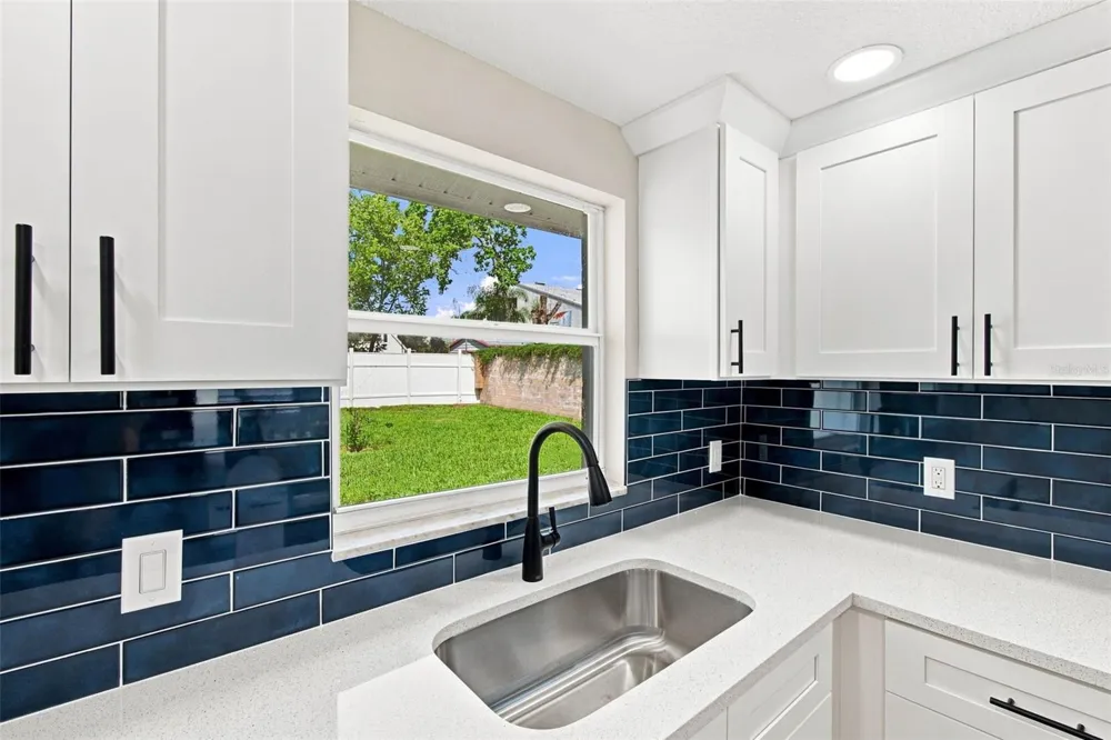 4606 ASHLAND DRIVE Tampa, FL 33610