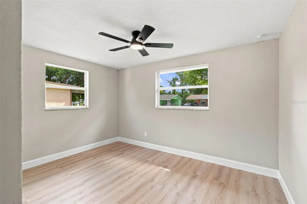 4606 ASHLAND DRIVE Tampa, FL 33610