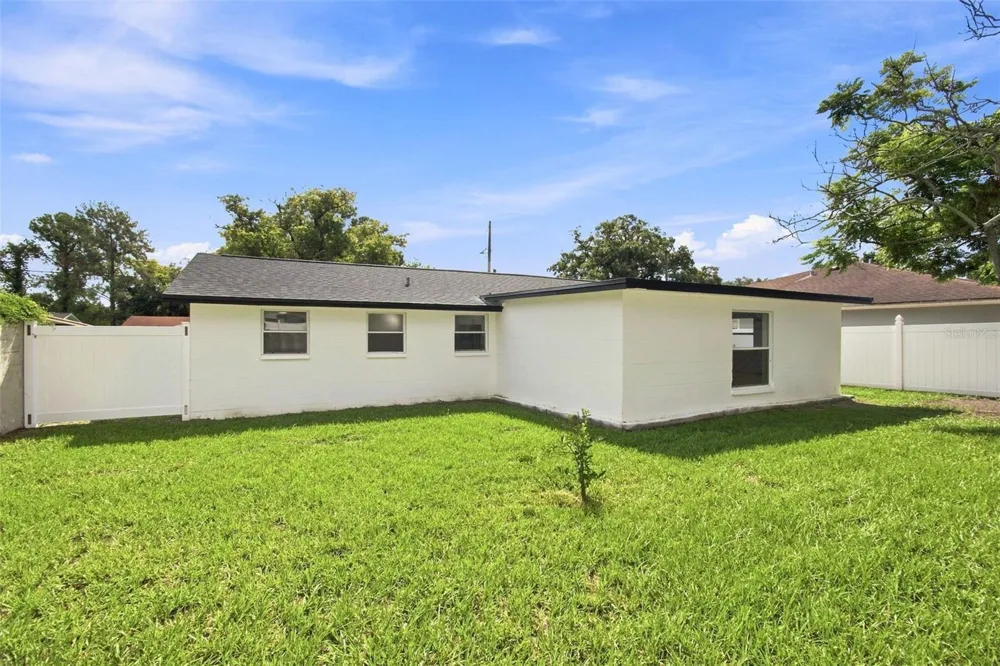 4606 ASHLAND DRIVE Tampa, FL 33610