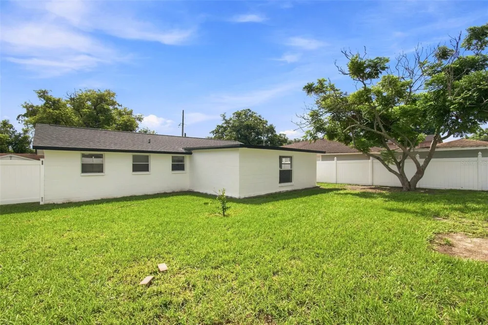 4606 ASHLAND DRIVE Tampa, FL 33610