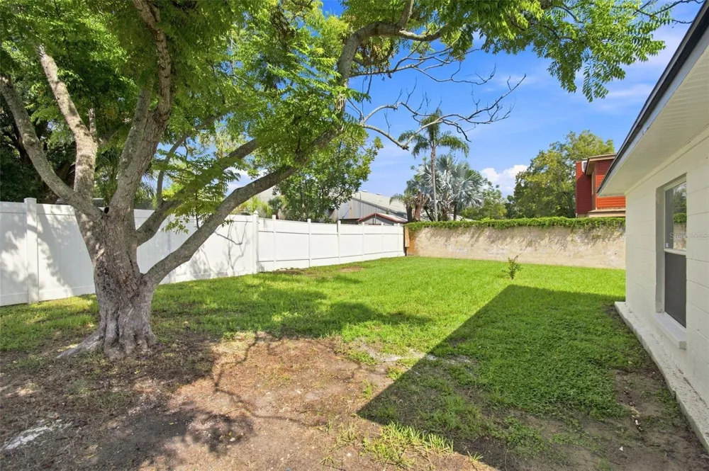 4606 ASHLAND DRIVE Tampa, FL 33610