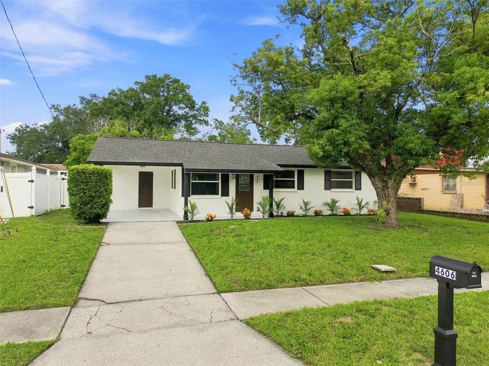 4606 ASHLAND DRIVE Tampa, FL 33610