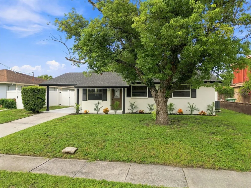 4606 ASHLAND DRIVE Tampa, FL 33610