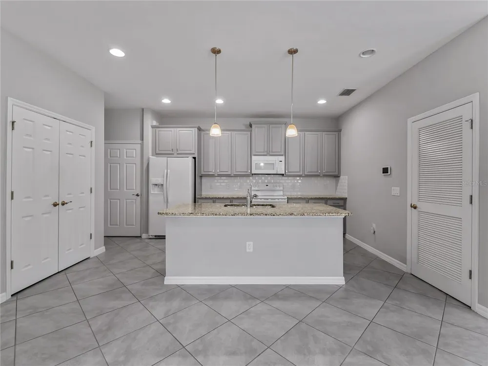 12099 FIREWHEEL PLACE Venice, FL 34293