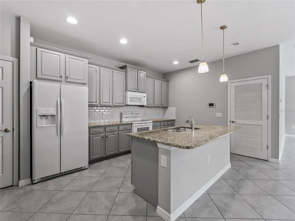 12099 FIREWHEEL PLACE Venice, FL 34293