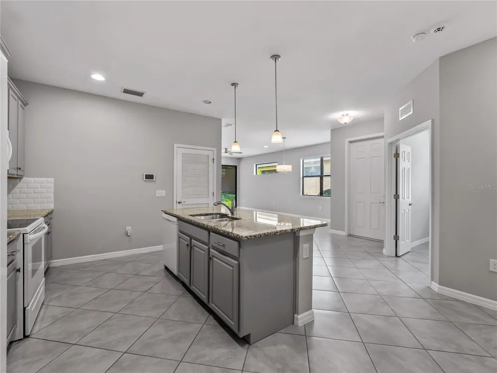 12099 FIREWHEEL PLACE Venice, FL 34293