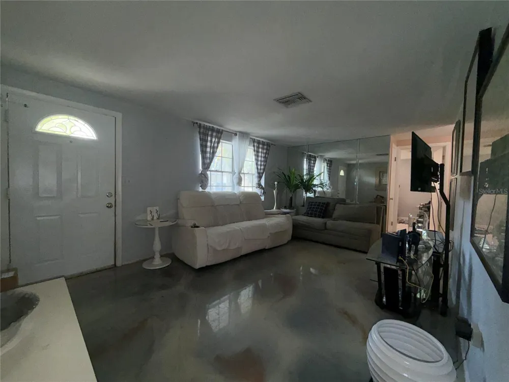 6251 6TH AVENUE New Port Richey, FL 34653