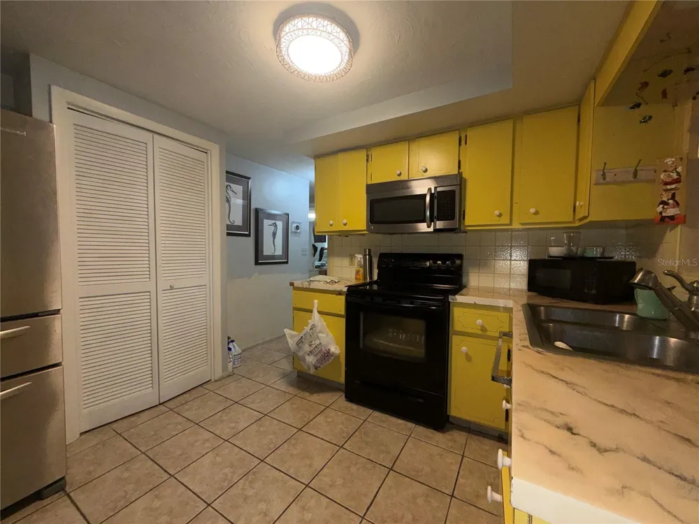 6251 6TH AVENUE New Port Richey, FL 34653