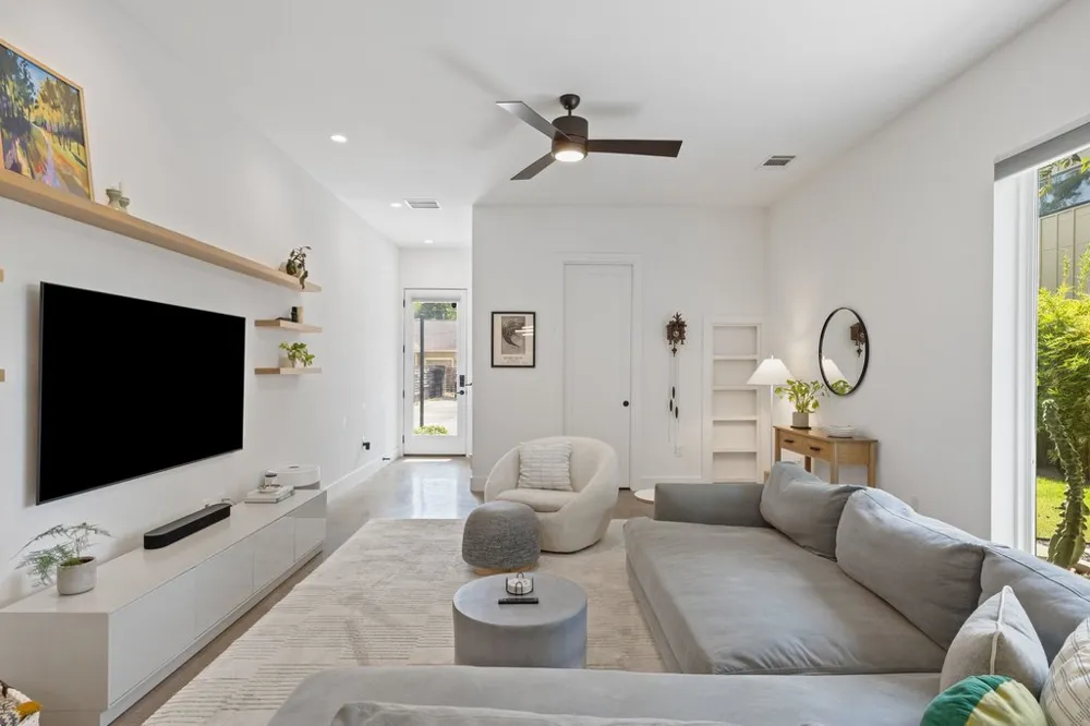 625 Tillery Street #B Austin, TX 78702