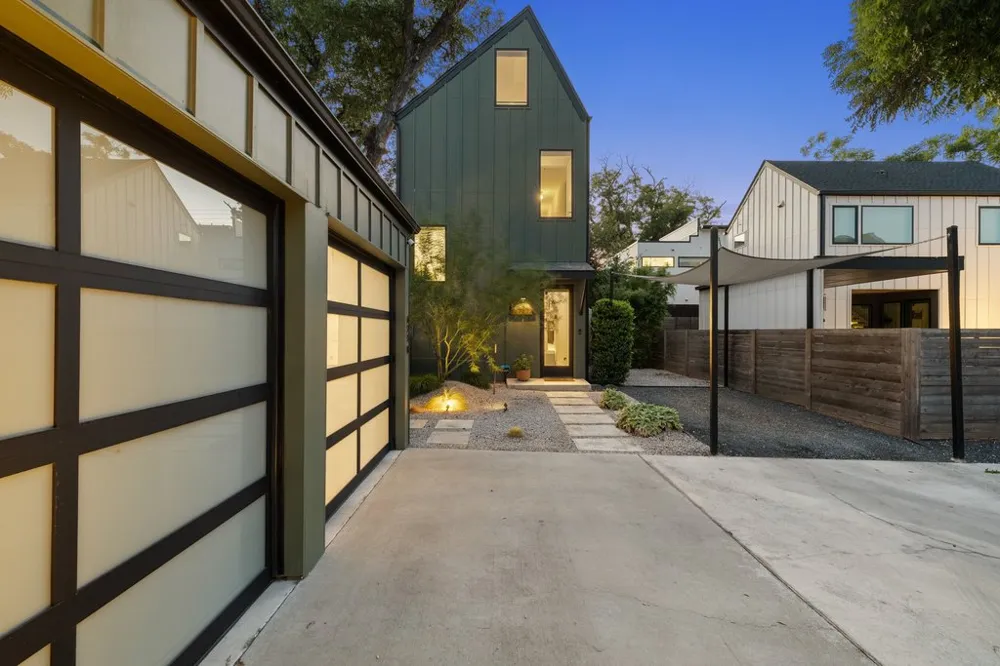 625 Tillery Street #B Austin, TX 78702