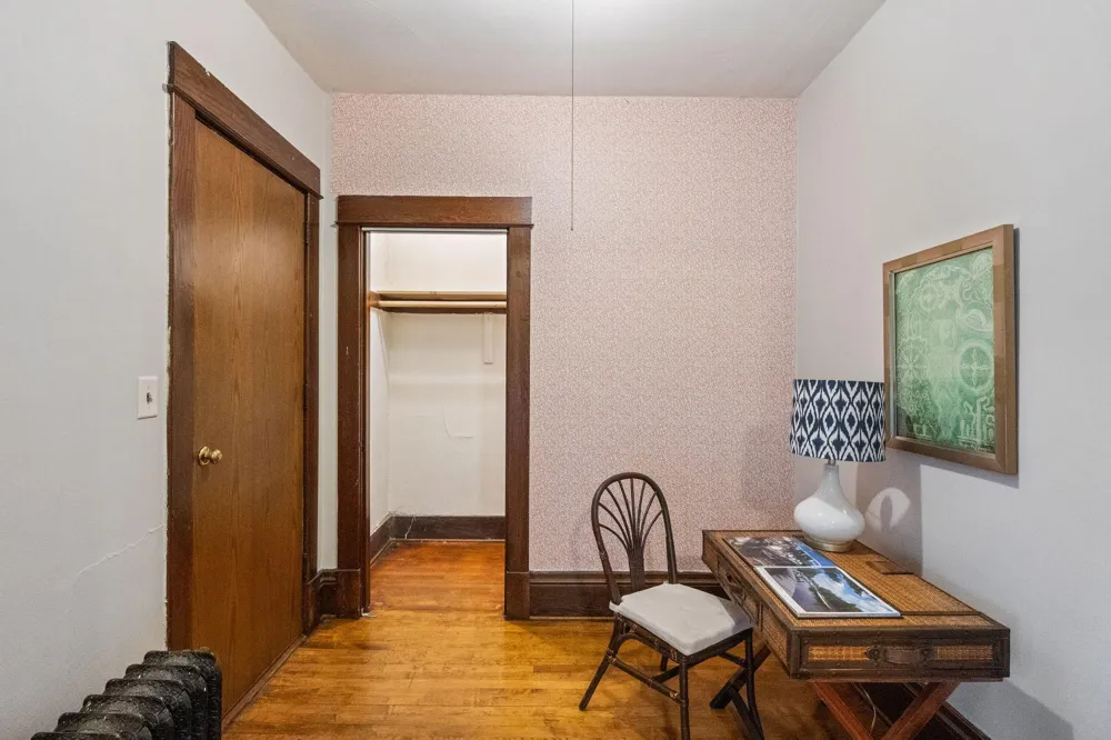 1075 Burr Street Saint Paul, MN 55130