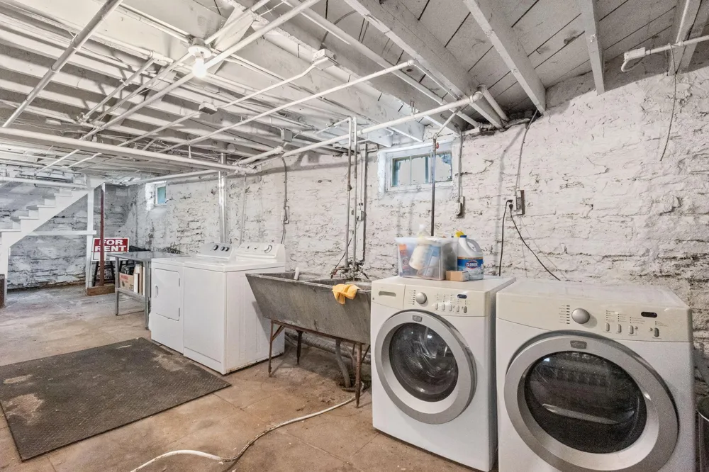 1075 Burr Street Saint Paul, MN 55130