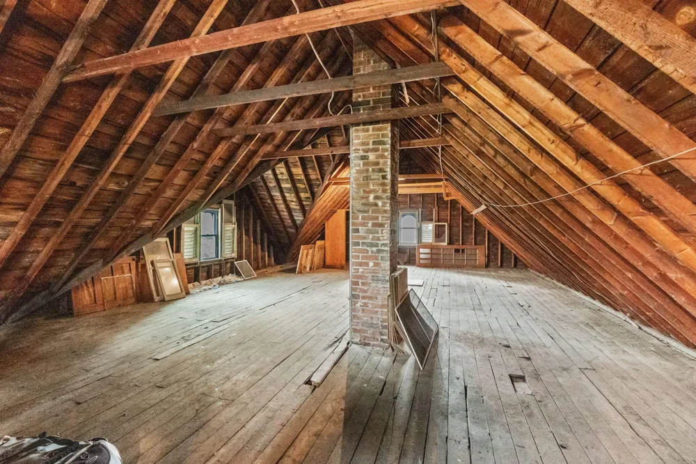 1075 Burr Street Saint Paul, MN 55130