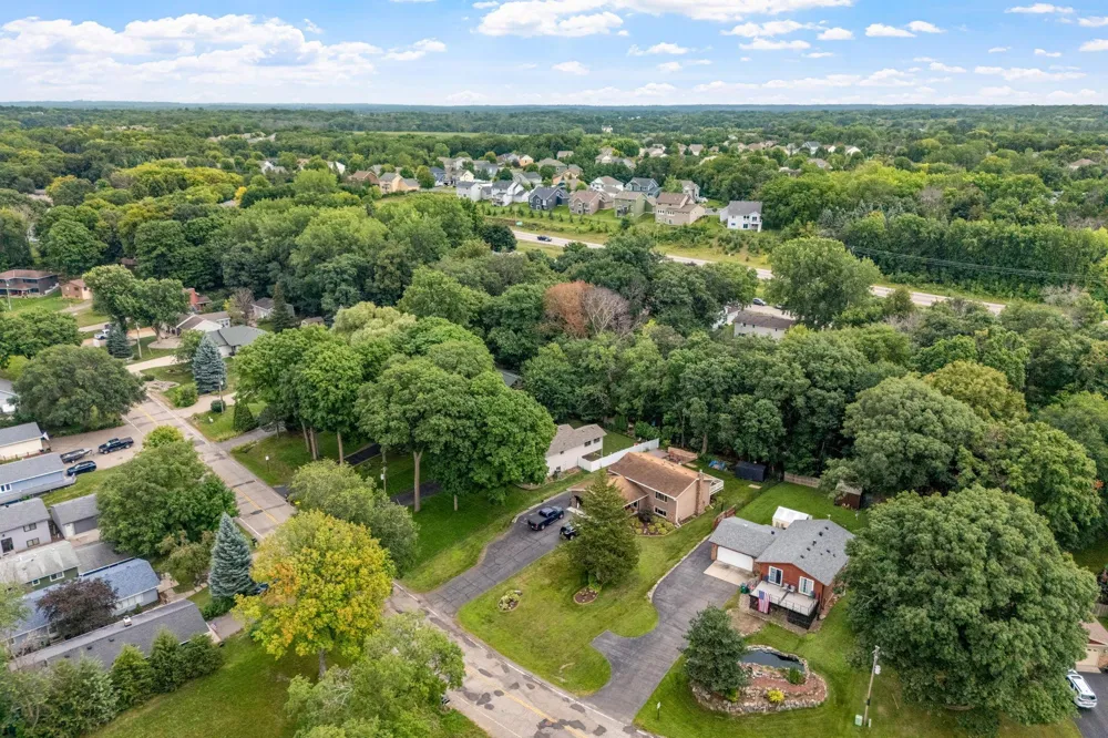 17411 Sunset Trail SW Prior Lake, MN 55372