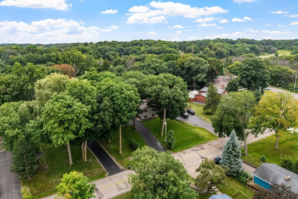 17411 Sunset Trail SW Prior Lake, MN 55372