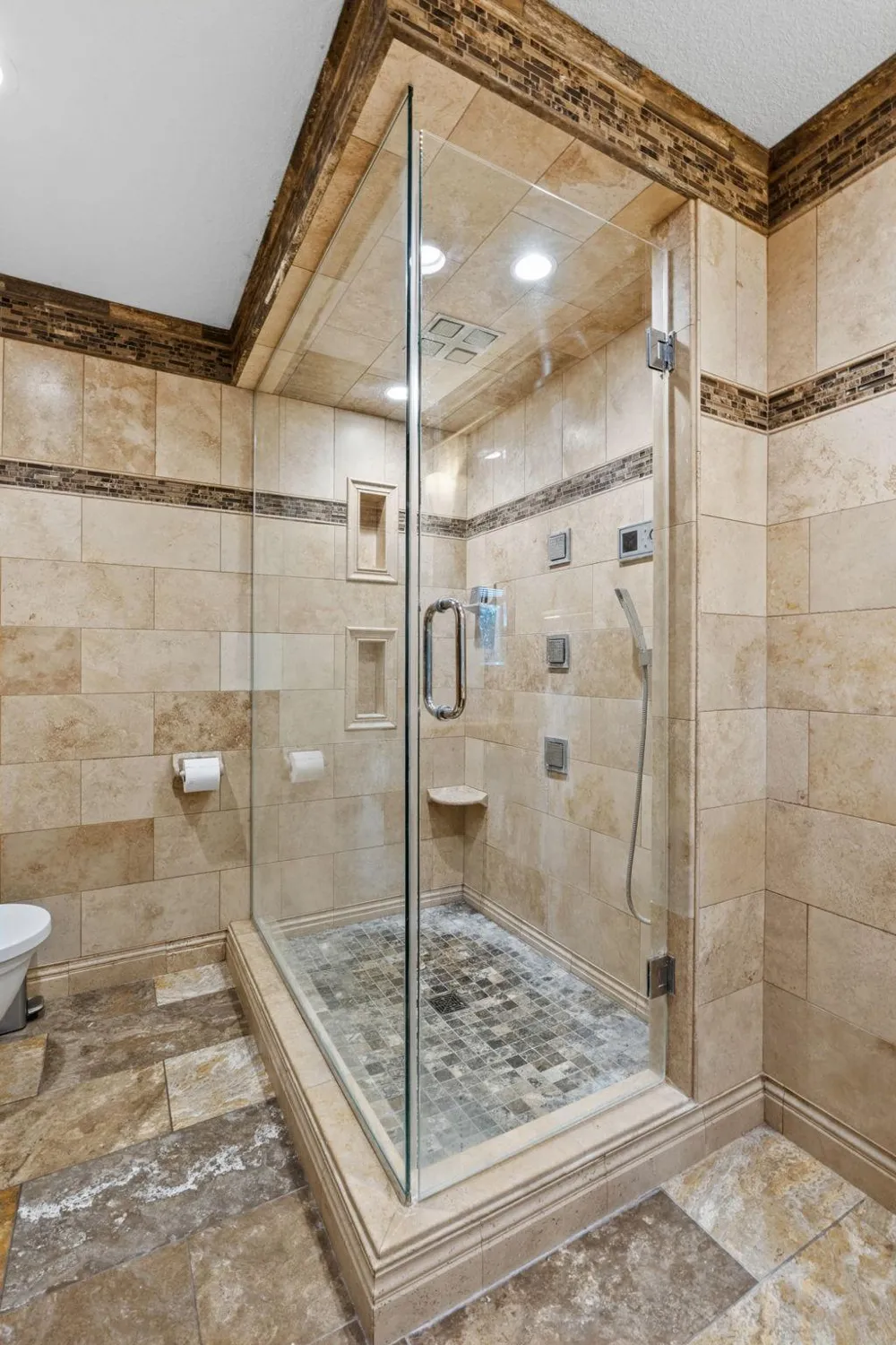 17411 Sunset Trail SW Prior Lake, MN 55372