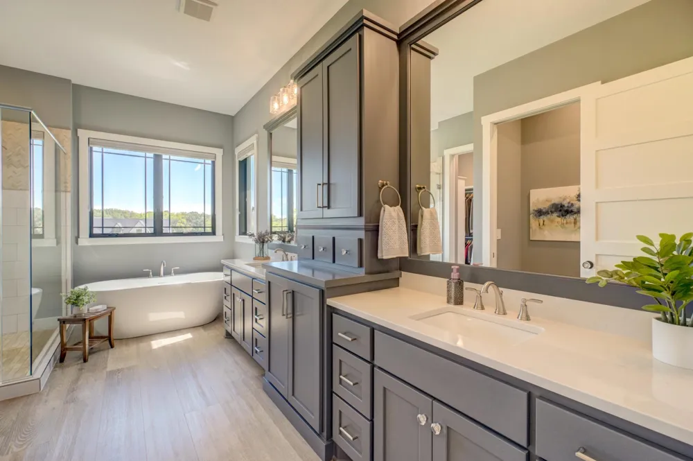 5580 Oakridge Trail S Afton, MN 55001