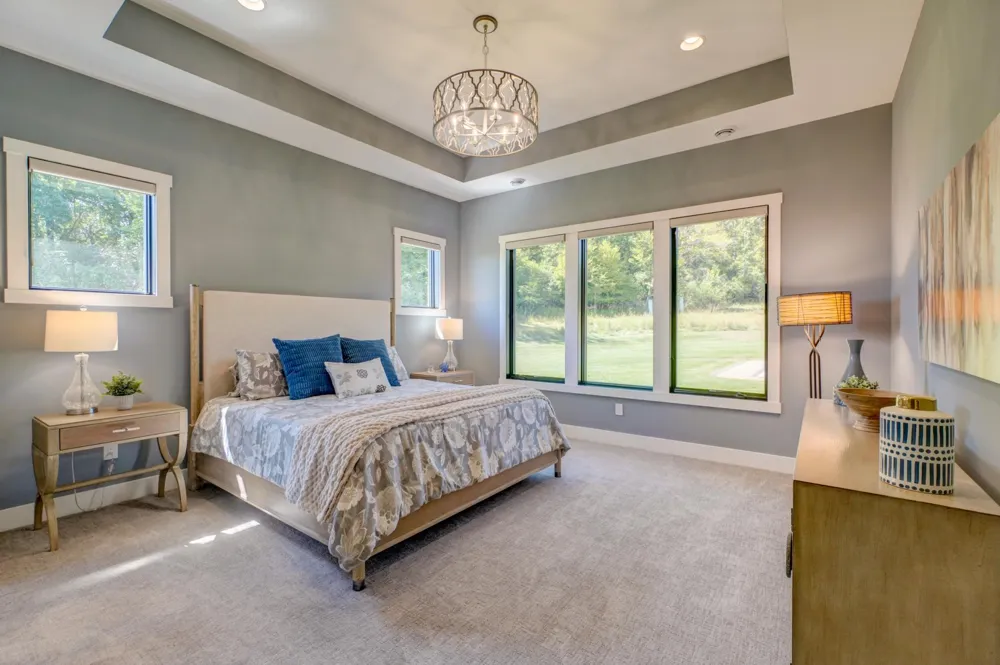5580 Oakridge Trail S Afton, MN 55001