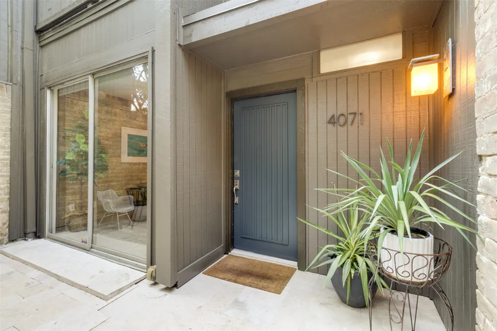 4071 Buena Vista Street Dallas, TX 75204