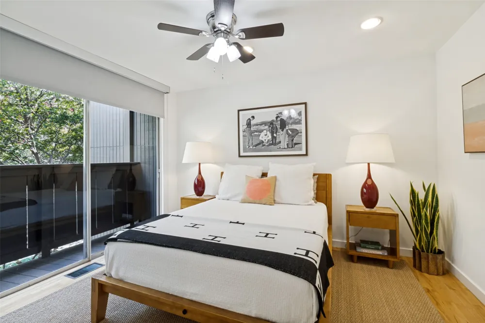 4071 Buena Vista Street Dallas, TX 75204