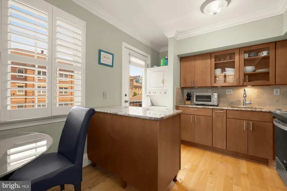 1115 PITT STREET #2B Alexandria, VA 22314
