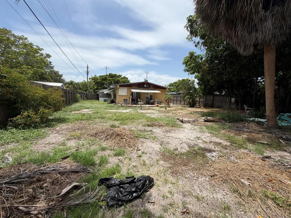 406 NE 18TH AVENUE Pompano Beach, FL 33060