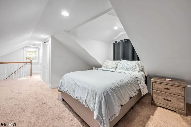 9 Delmar Ave Morris, NJ 07950