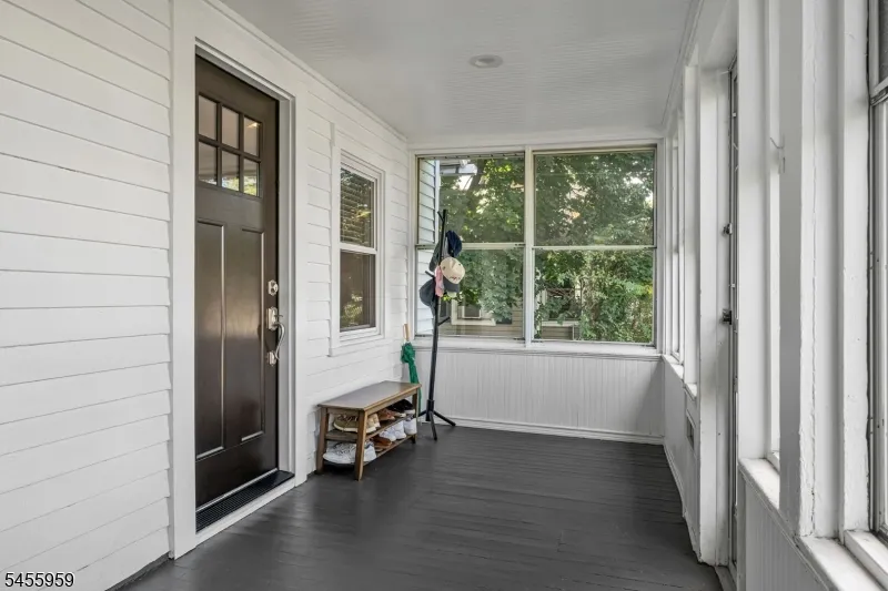 9 Delmar Ave Morris, NJ 07950