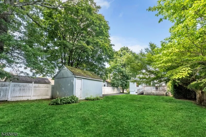 9 Delmar Ave Morris, NJ 07950