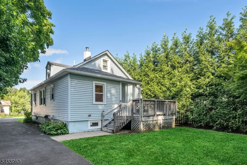 9 Delmar Ave Morris, NJ 07950